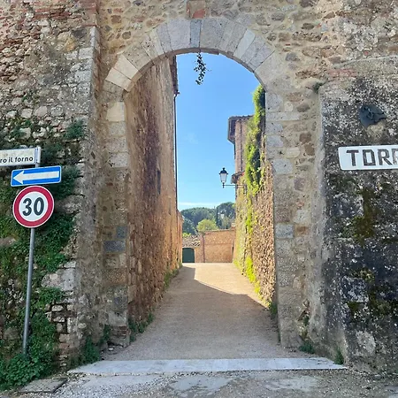 Il Nido Di Torri アパート
